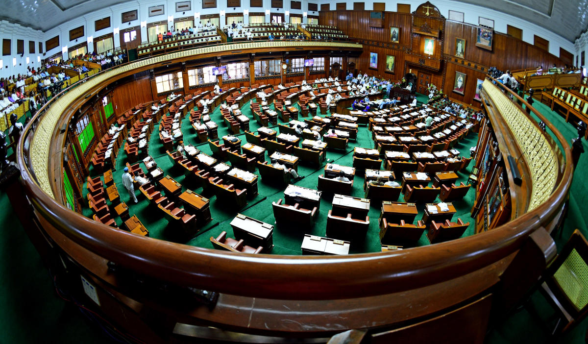 The Maharashtra Assembly passed the ‘Lokayukta Bill 2022’.
